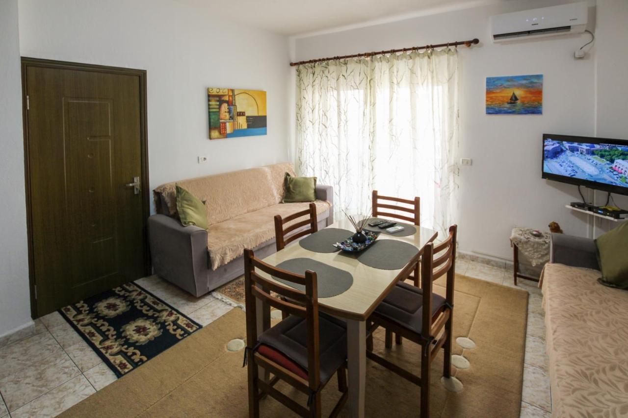 1 Bedroom Apartment With Fast Internet And Sea View Balcony In Durrës Eksteriør bilde