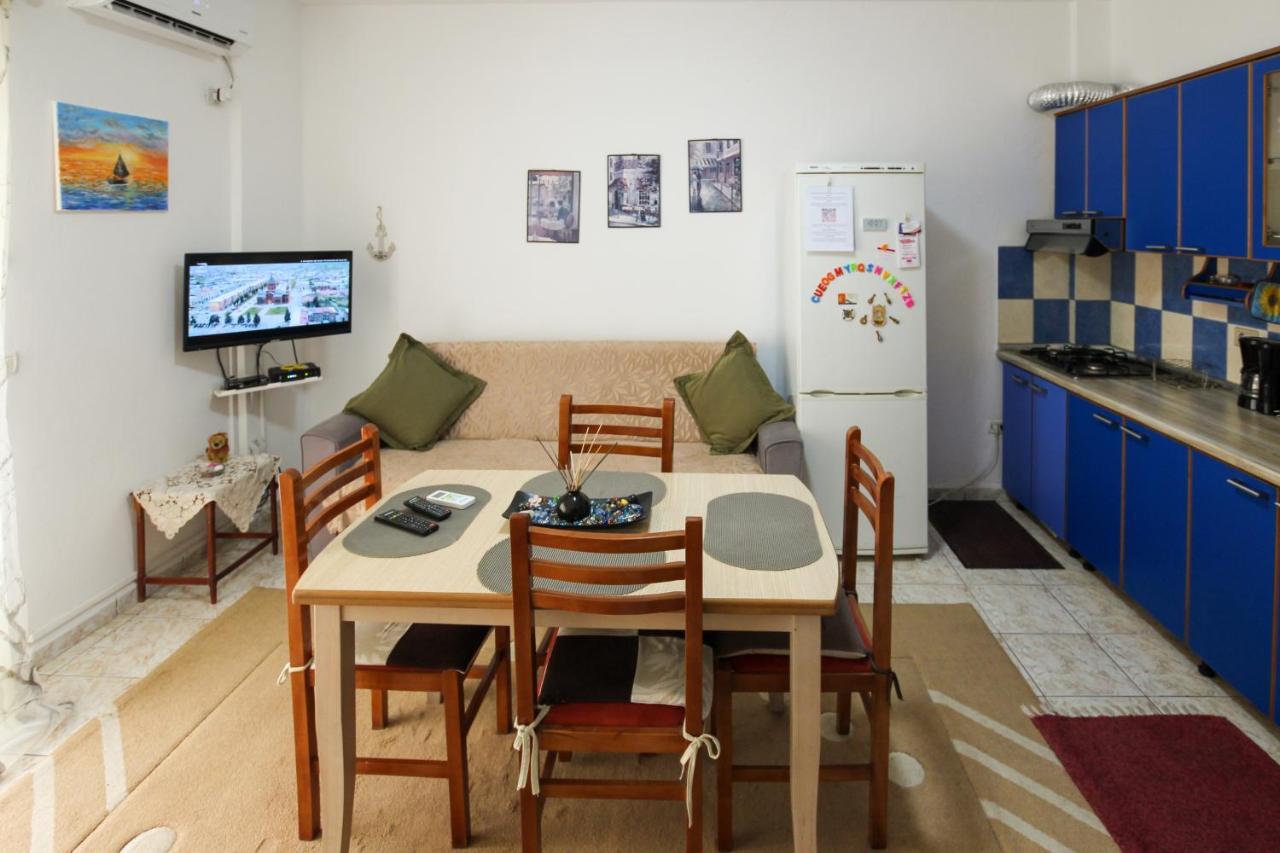 1 Bedroom Apartment With Fast Internet And Sea View Balcony In Durrës Eksteriør bilde