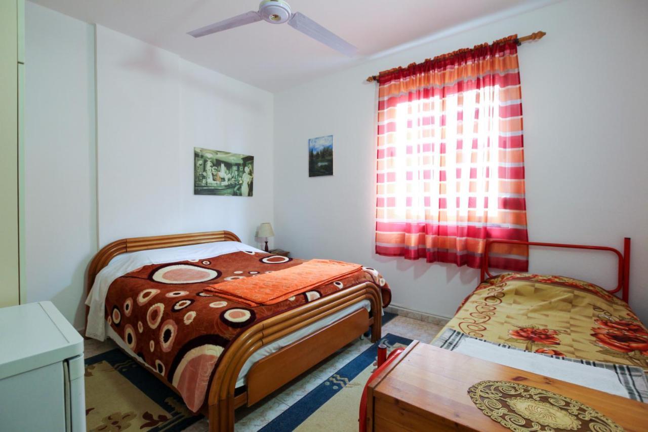 1 Bedroom Apartment With Fast Internet And Sea View Balcony In Durrës Eksteriør bilde